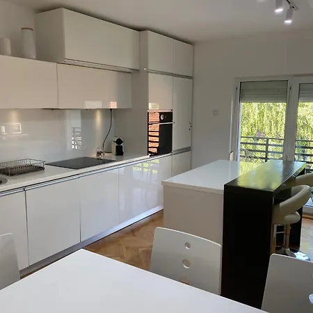 Apartamento Pobeda *